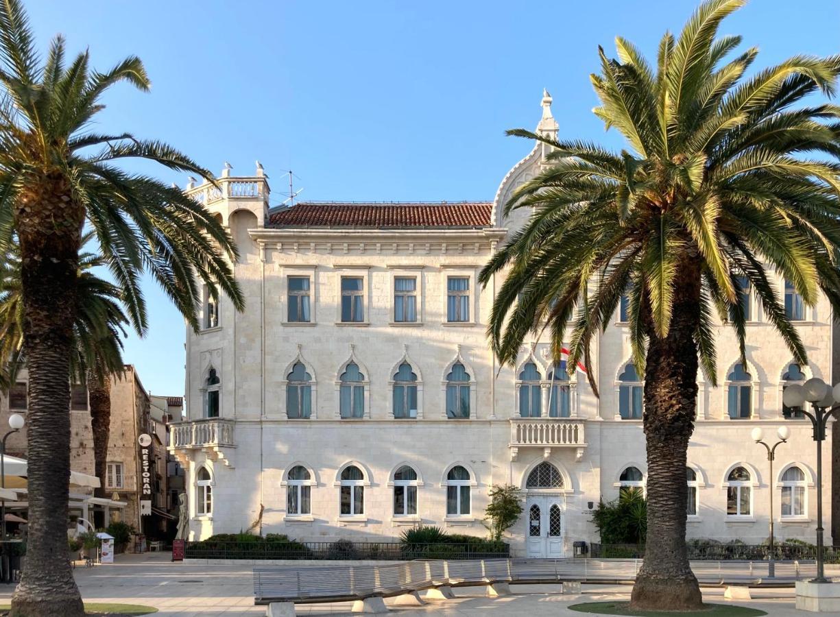 Loft 25 Lägenhet Vodice Exteriör bild